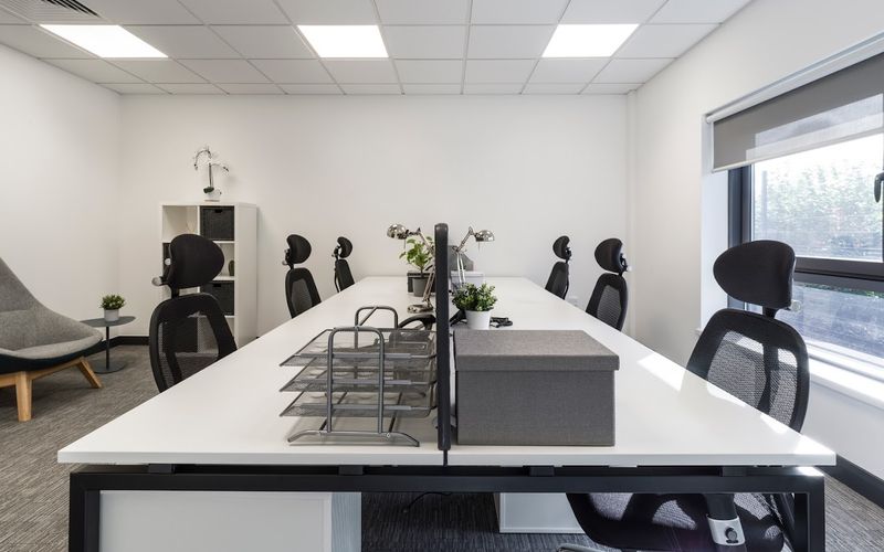 2 Turnberry Park Road, Morley Image 6