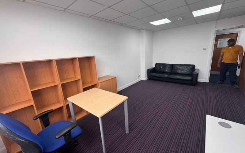 60 North Circular Road, Park Royal Image 45