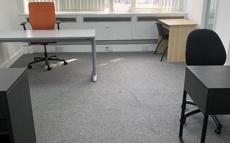 60 North Circular Road, Park Royal Image 58