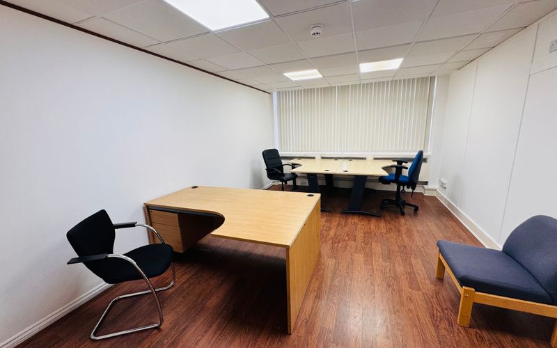 60 North Circular Road, Park Royal Image 54