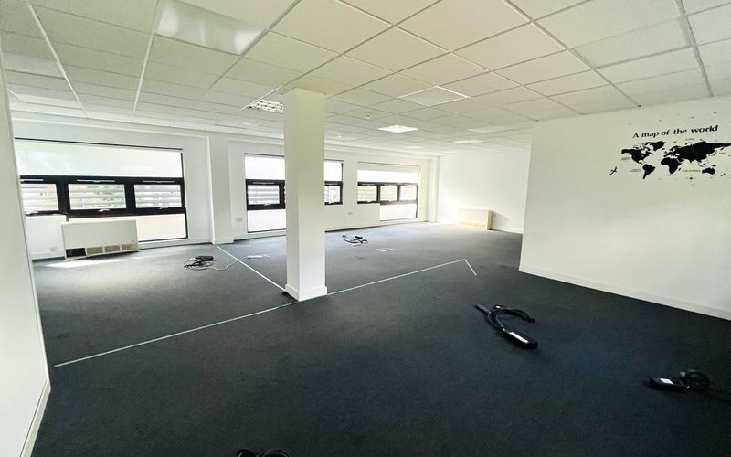 Addison Bridge Place, Kensington Image 13