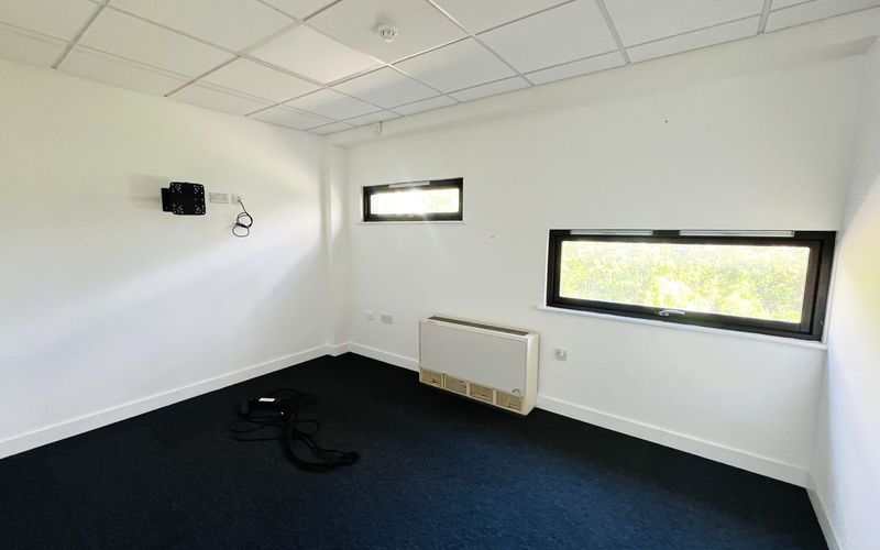 Addison Bridge Place, Kensington Image 29