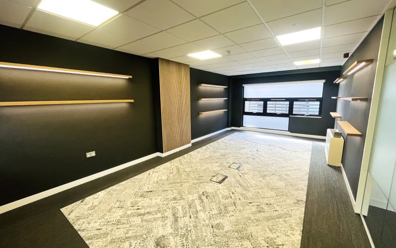 Addison Bridge Place, Kensington Image 40