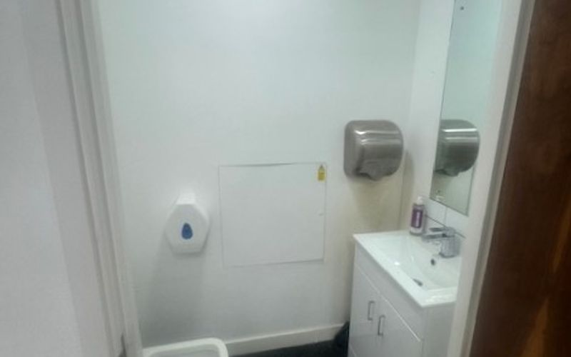 Addison Bridge Place, Kensington Image 22