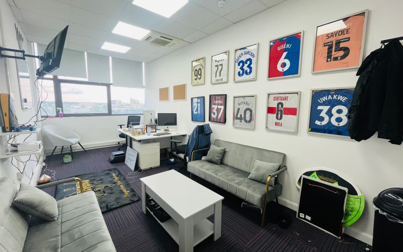 Abbey Road, Park Royal Image 45