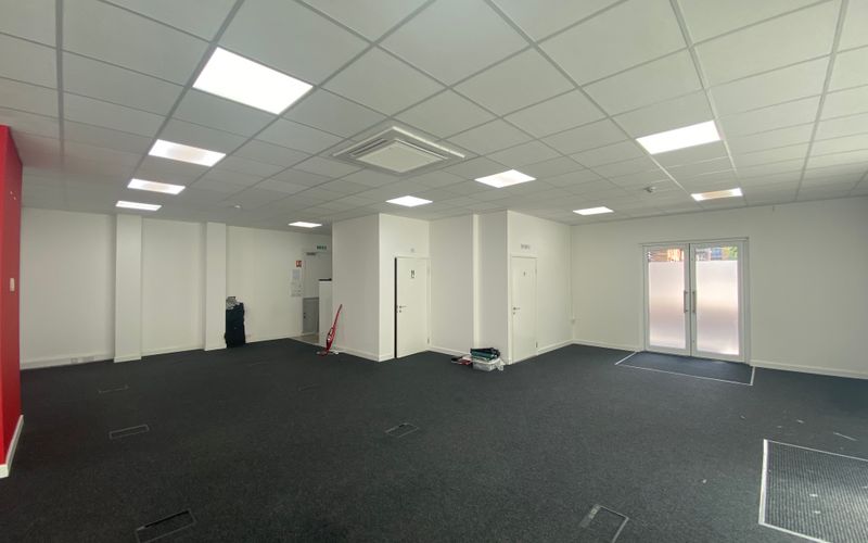 Plough Way, London Image 4