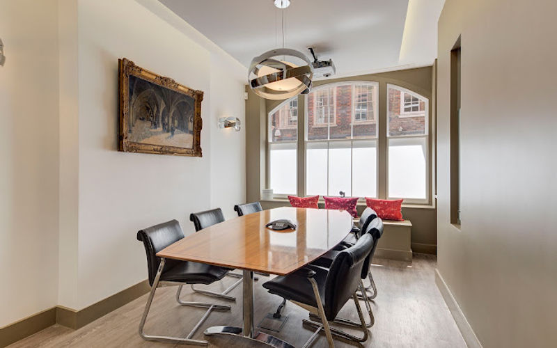 14 Old Queen Street, Greater London Image 1