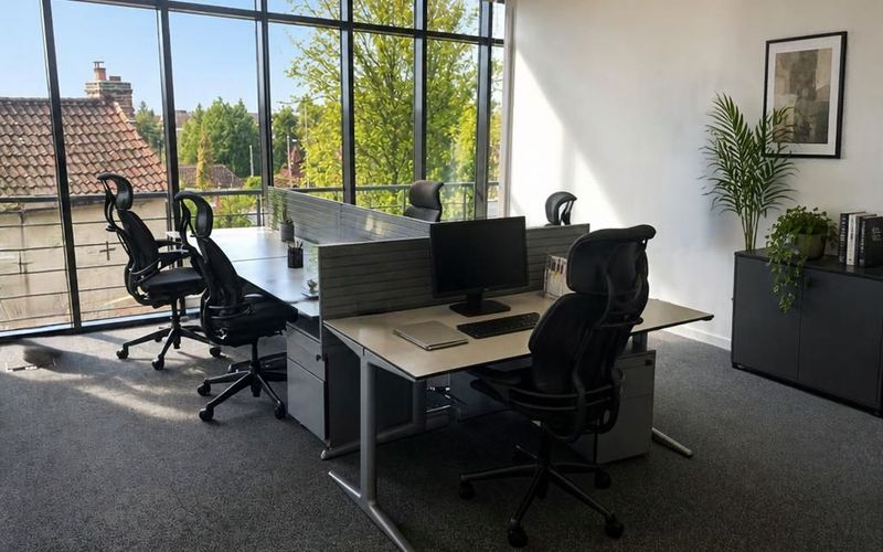 Bull Hill, Leatherhead Surrey, 18 DESKS Bull Hill, Leatherhead Surrey Image 1