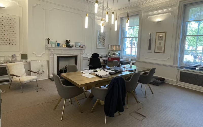 18 Cavendish Square, Marylebone Image 8