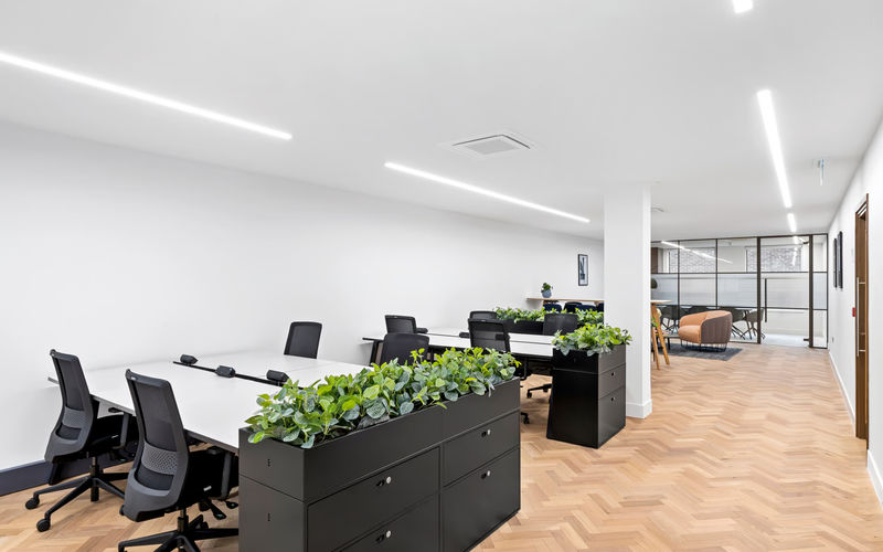 49 Albemarle Street, Greater London Image 9