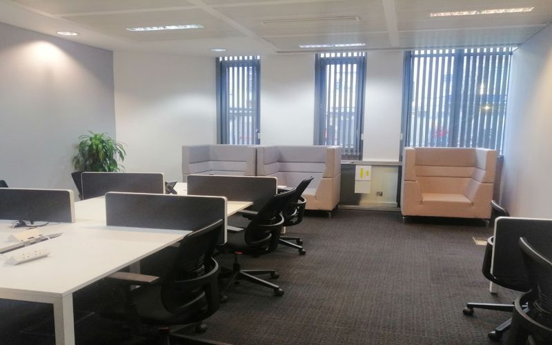 5 Kew Road, Richmond Image 4