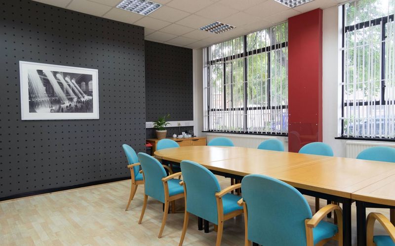 468 Church Lane, Kingsbury Green Image 2