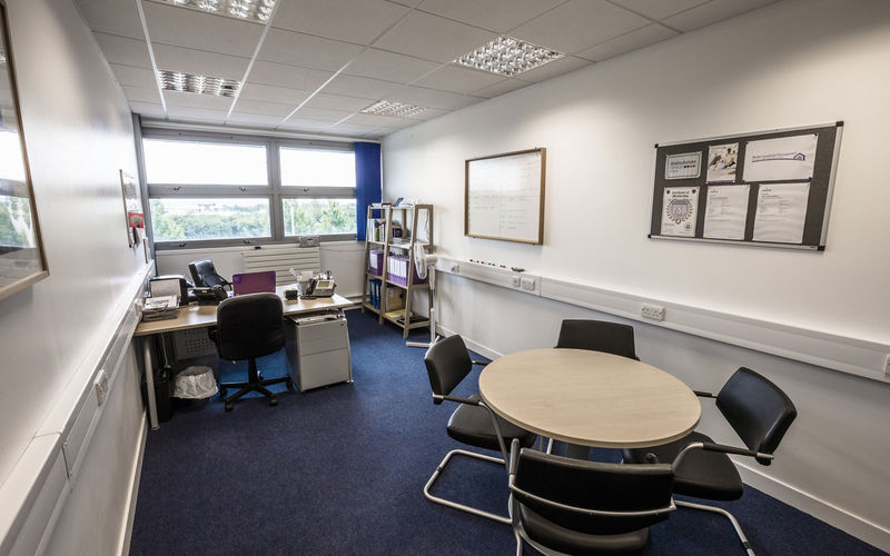 Marsh Way, Rainham Image 2