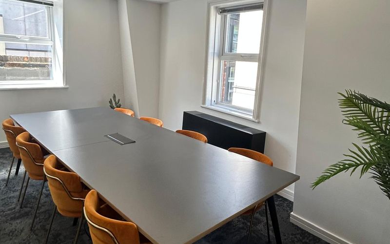 11 Cursitor Street, Greater London Image 1