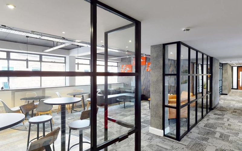 33 Cathedral Road, Pontcanna Image 1