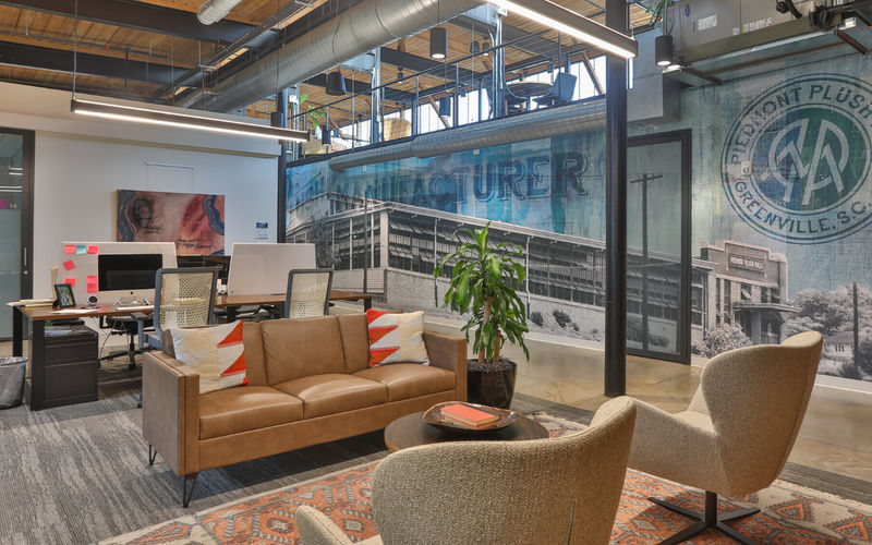 141 Traction St, Greenville Image 14