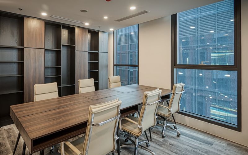 4 Ton That Tung, Kim Lien Image 11