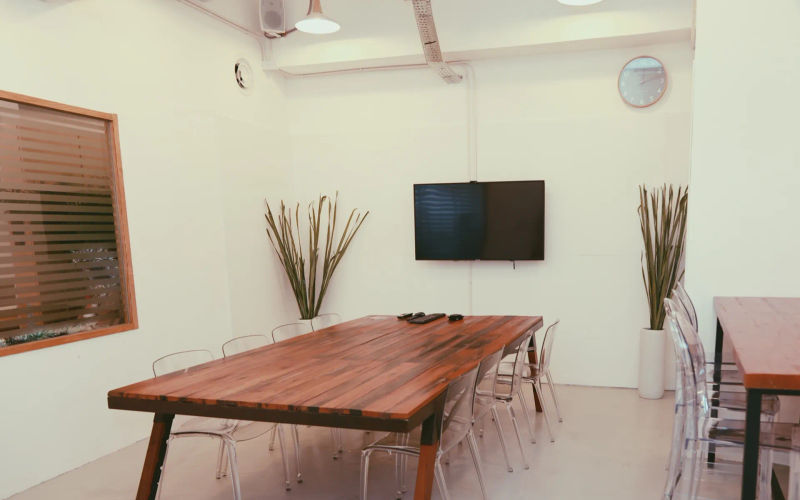 42 Wong Chuk Hang Road, Wong Chuk Hang Image 2