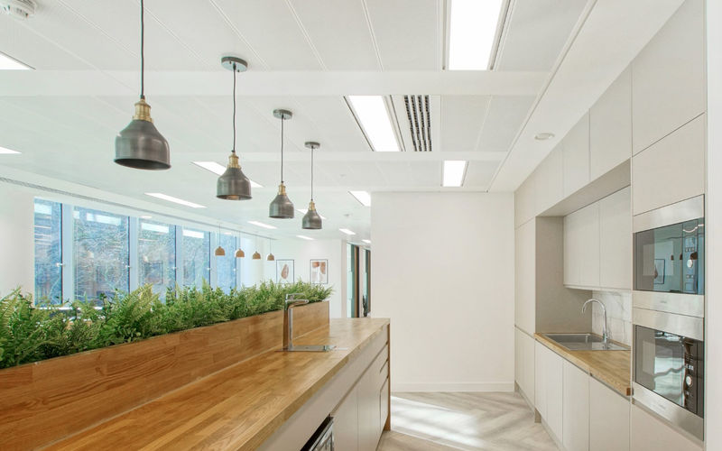 151 Shaftesbury Avenue, Greater London Image 7