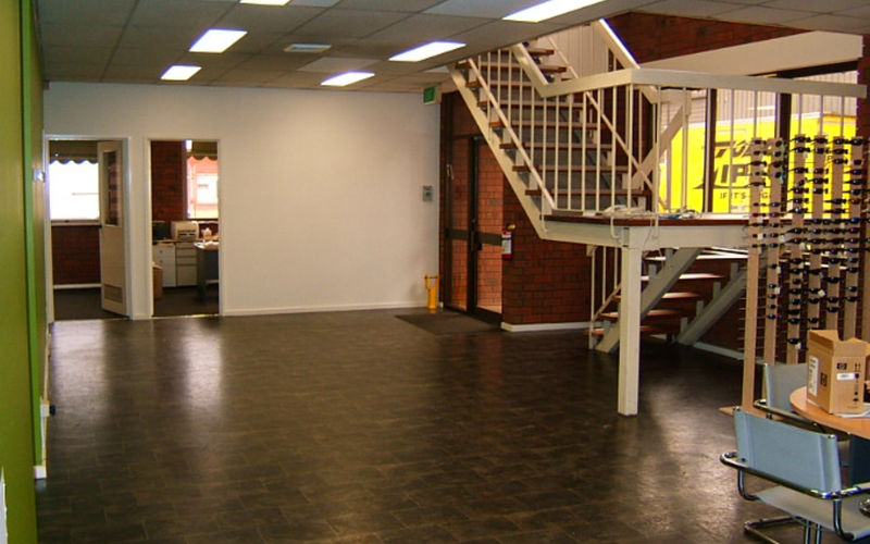 2 Price Street, Oakleigh South Image 3