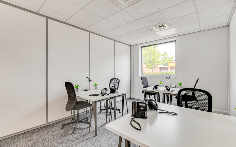 26 Bridge Road East, Welwyn Garden Image 3