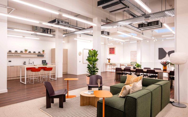 31/34 Alfred Place, Greater London Image 6