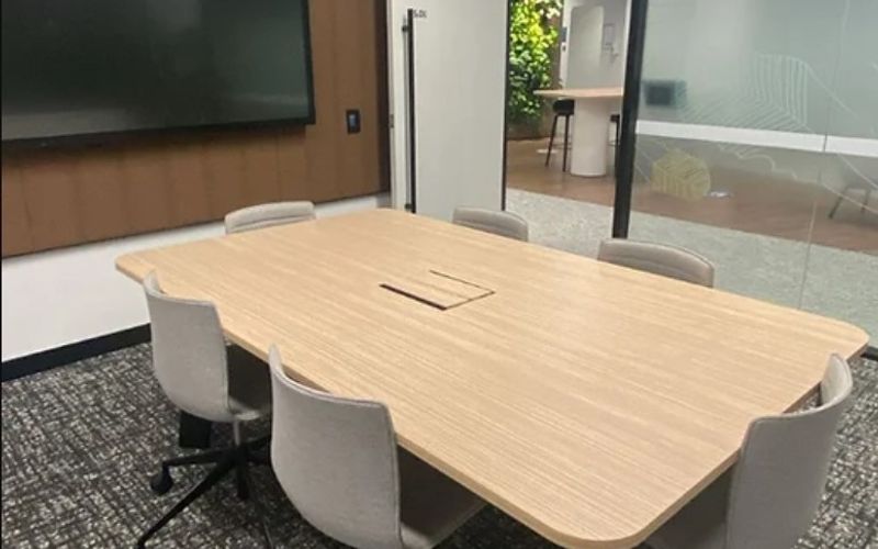 24 Campbell Street, Haymarket Image 1