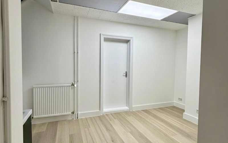 11 Welbeck Street, Greater London Image 1