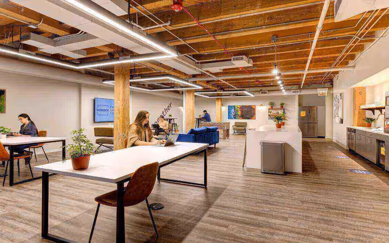 420 N Wabash Ave, Chicago image 1