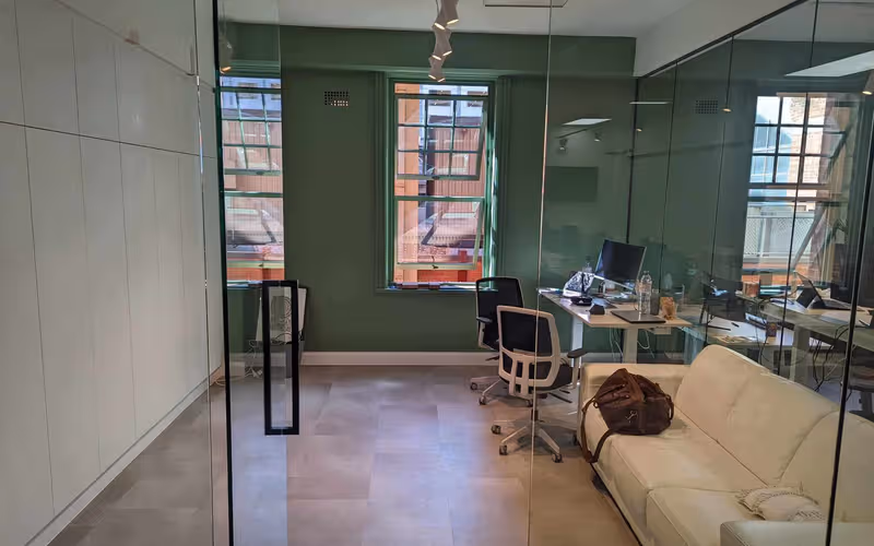 15-17 Featherstone Place, Adelaide image 1