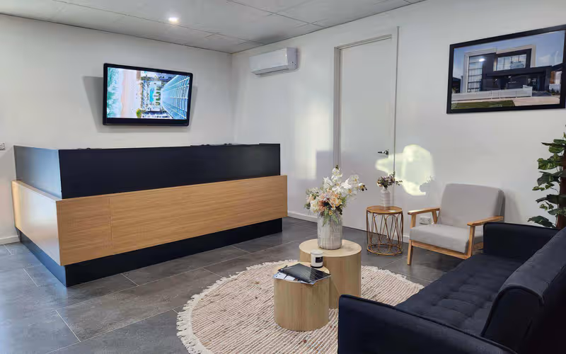 58 Willandra Drive, Epping, 4 DESKS 58 Willandra Drive, Epping image 1