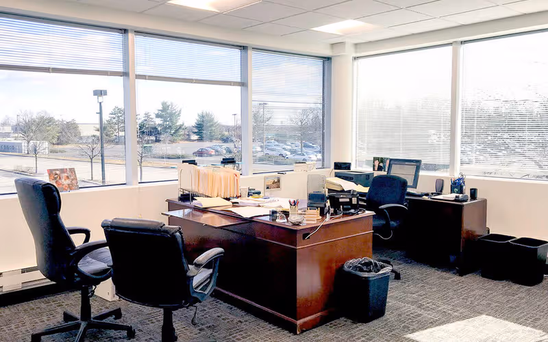 371 Hoes Lane, Piscataway image 1