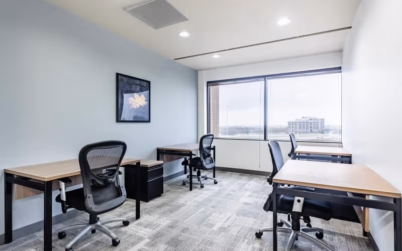 1431 Greenway Dr, Irving, 50 DESKS 1431 Greenway Dr, Irving image 1