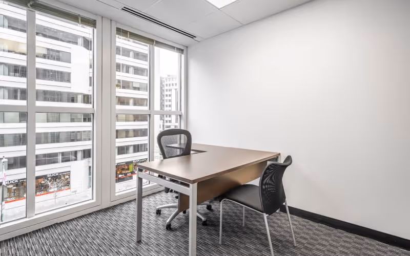 1300 I Street Nw, Washington, 50 DESKS 1300 I Street Nw, Washington image 1