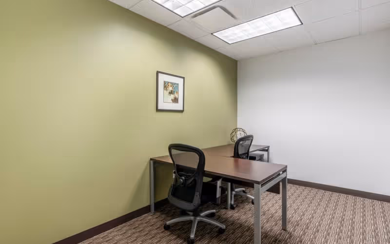 1431 Opus Place, Downers Grove, 50 DESKS 1431 Opus Place, Downers Grove image 1