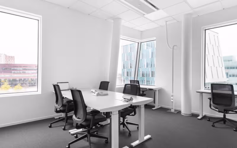 31 Hyllie Stationstorg, Malmo, 50 DESKS 31 Hyllie Stationstorg, Malmo image 1