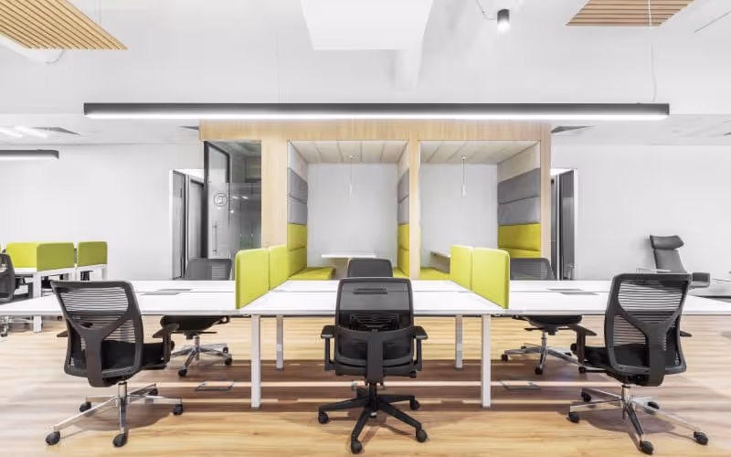 124A Vasil Aprilov Str, Plovdiv, 50 DESKS 124A Vasil Aprilov Str, Plovdiv image 1