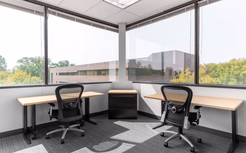 103 Carnegie Center Dr, Princeton, 50 DESKS 103 Carnegie Center Dr, Princeton image 1