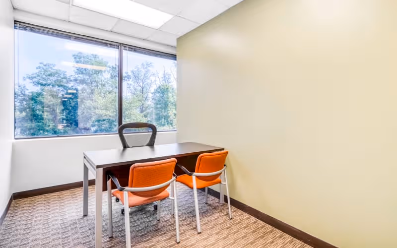 100 West Road, Towson, 50 DESKS 100 West Road, Towson image 1