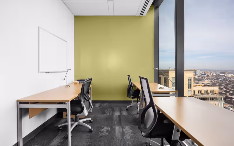 100 International Drive, Baltimore, 50 DESKS 100 International Drive, Baltimore image 1