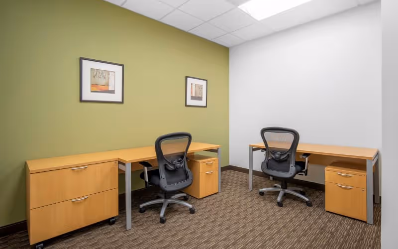 20130 Lakeview Center Plaza, Ashburn, 50 DESKS 20130 Lakeview Center Plaza, Ashburn image 1