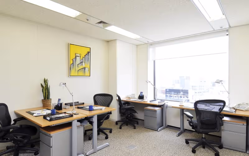 1-1-1 Uchisaiwaicho Chiyoda-ku, Tokyo, 50 DESKS 1-1-1 Uchisaiwaicho Chiyoda-ku, Tokyo image 1