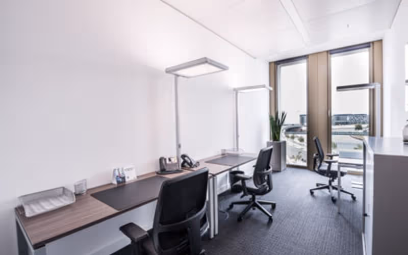 10 Rahel-hirsch-strasse, Berlin, 50 DESKS 10 Rahel-hirsch-strasse, Berlin image 1