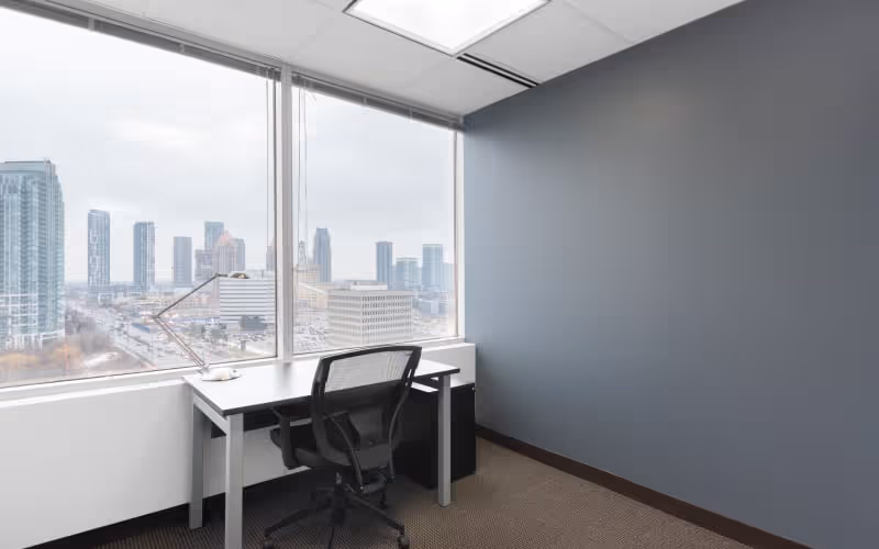 90 Burnhamthorpe Road West, Mississauga, 50 DESKS 90 Burnhamthorpe Road West, Mississauga image 1
