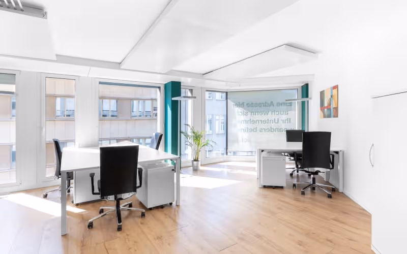 51 Hertensteinstrasse, Luzern, 50 DESKS 51 Hertensteinstrasse, Luzern image 1