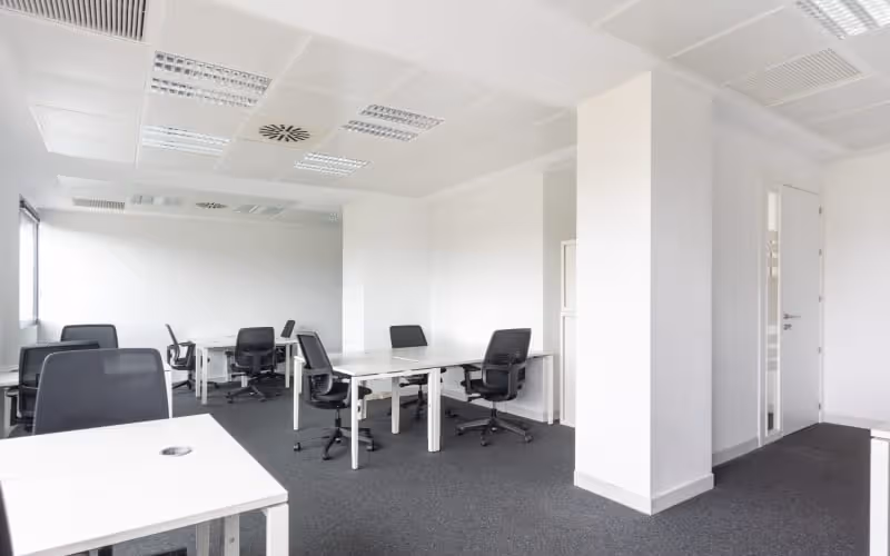 1 Plaza De Cataluna, Barcelona, 50 DESKS 1 Plaza De Cataluna, Barcelona image 1