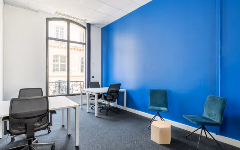 28 Rue De L'amiral Hamelin, Paris, 50 DESKS 28 Rue De L'amiral Hamelin, Paris image 1