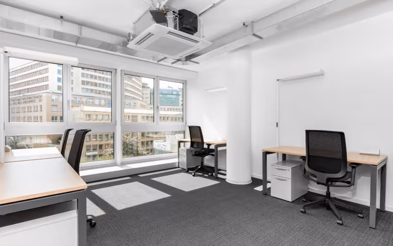7 Rue Saint-martin, Lausanne, 50 DESKS 7 Rue Saint-martin, Lausanne image 1