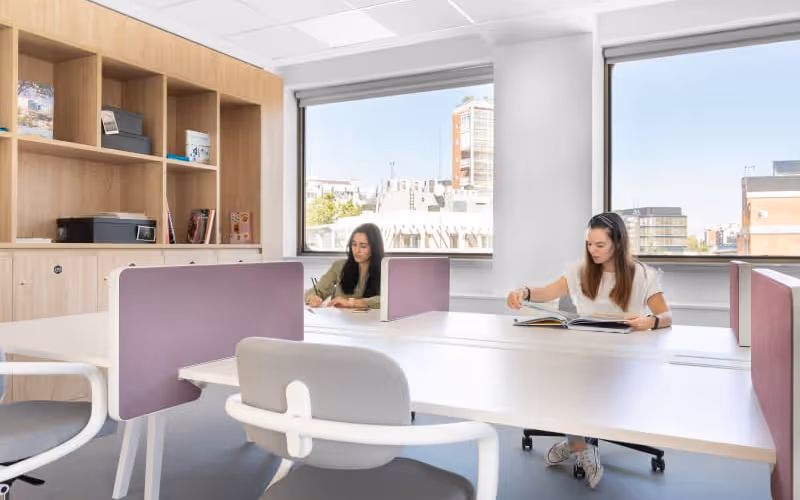 41 Calle De Maria De Molina, Madrid, 50 DESKS 41 Calle De Maria De Molina, Madrid image 1