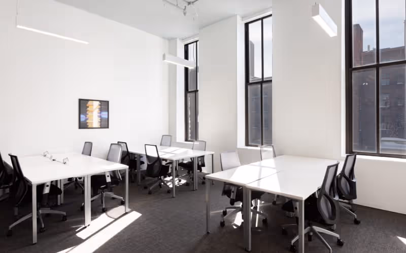 121 Washington Ave N 2nd, Minneapolis, 50 DESKS 121 Washington Ave N 2nd, Minneapolis image 1